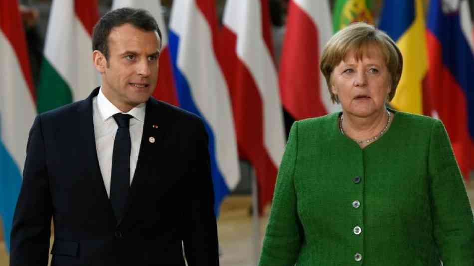 Erste Auslandsreise von Merkel geht nach Frankreich