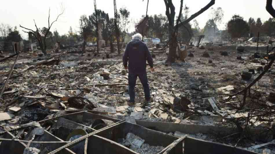 USA - Los Angeles: 33 Tote durch Waldbrände in Kalifornien