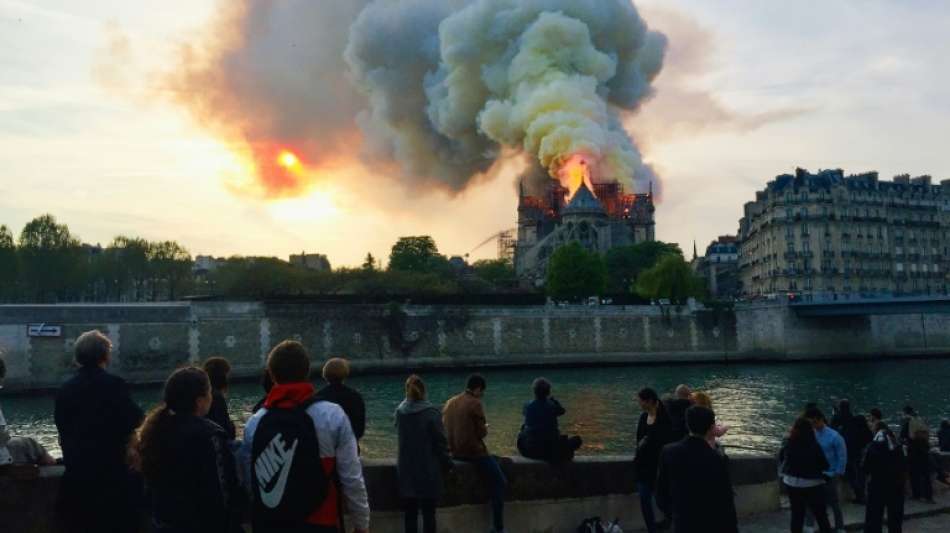 Faktencheck-Funktion von YouTube liefert falsche Informationen zu Notre-Dame