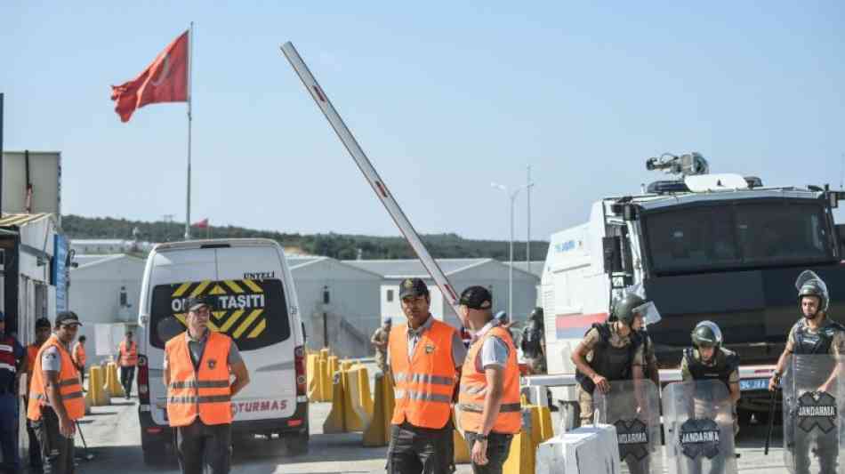 Nach Protesten am Istanbuler Flughafen weiterhin 24 Arbeiter in Haft