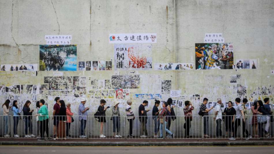 Rekordbeteiligung bei Kommunalwahlen in Hongkong