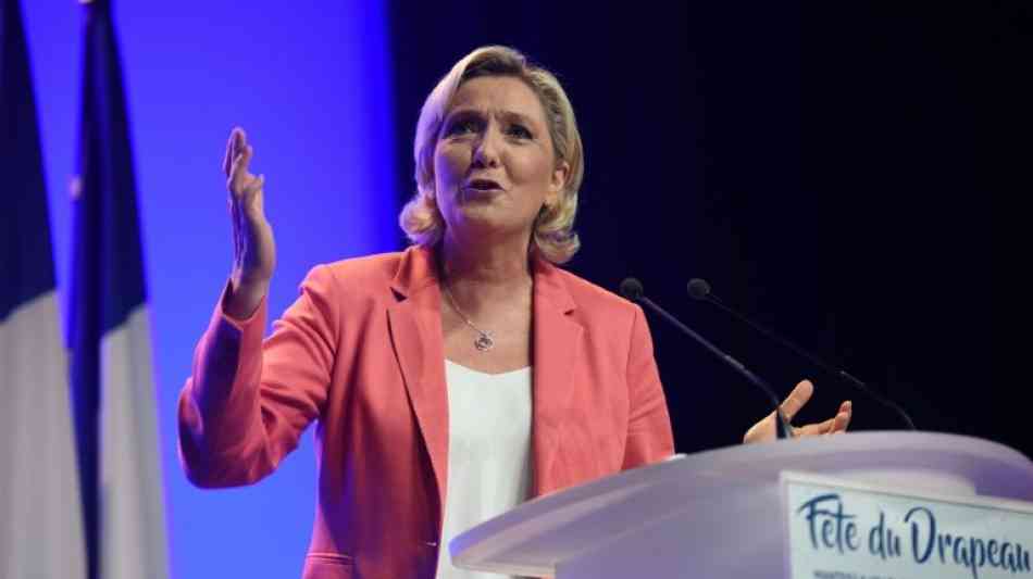 Frankreich - Pariser Justiz entscheidet über Millionen für Marine Le Pen