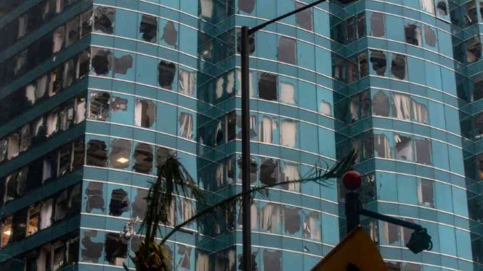 Taifun "Mangkhut" tobt nach Verwüstung auf den Philippinen in China