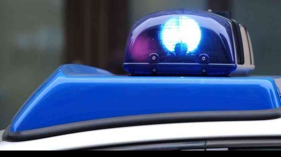 Polizei: 19-Jährige entführt vier Monate altes Baby in Potsdam