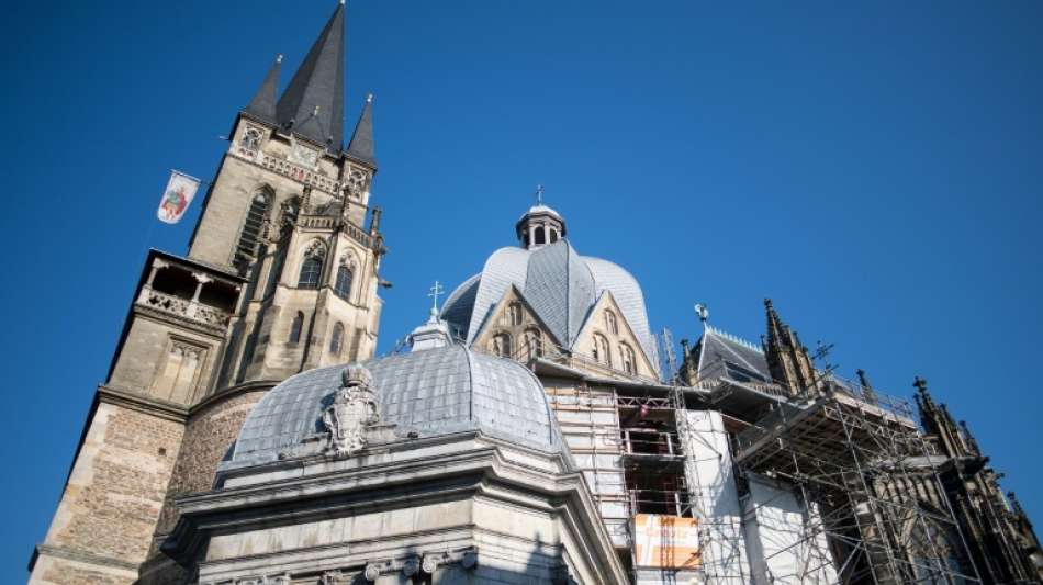 Brandrisiko auch im Aachener Dom generell sehr hoch