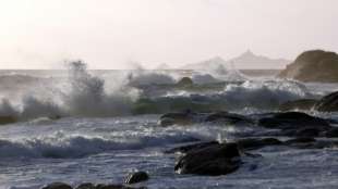 Deutsche Touristin auf Korsika von Welle ins Meer gerissen und ertrunken