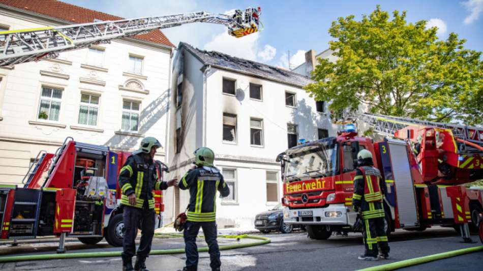 Zwei Menschen nach Wohnhausbrand in Gelsenkirchen in Lebensgefahr