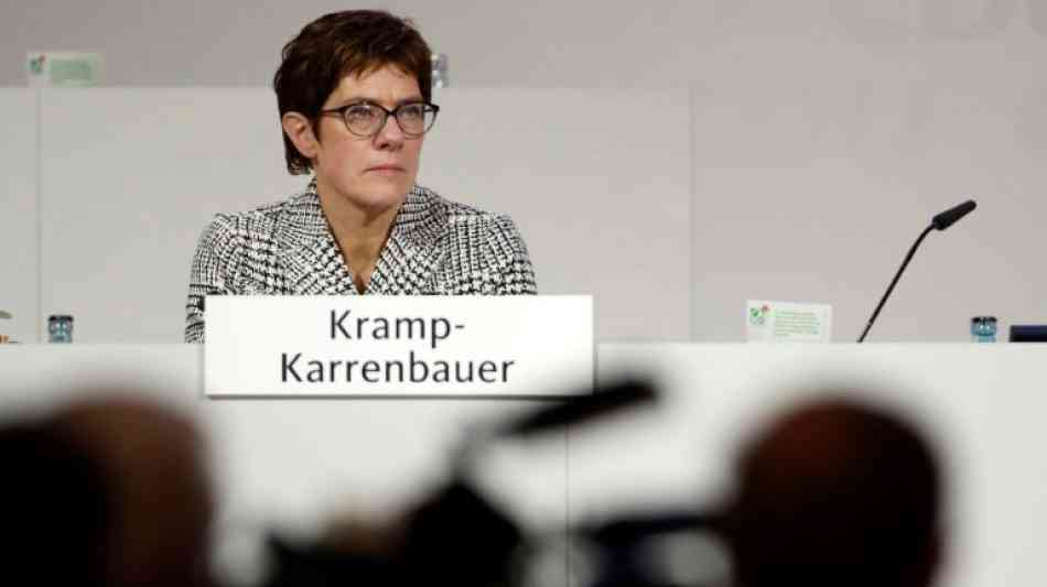 Umfrage: SPD-Politiker in Kanzlerfrage chancenlos gegen Kramp-Karrenbauer