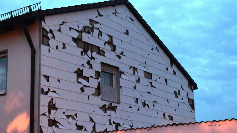 Unwetter verursachen Schäden von 1,3 Milliarden Euro an Autos und Wohnhäusern