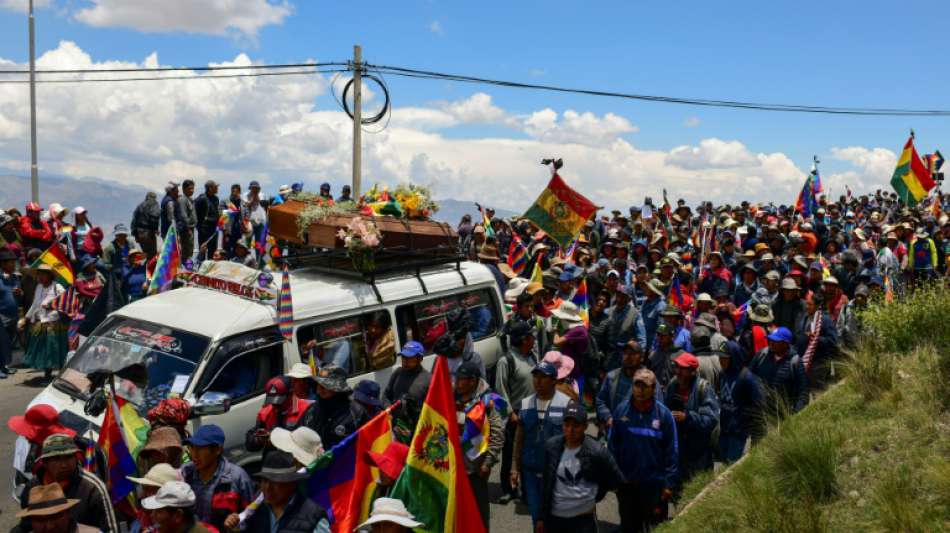 Polizei in Bolivien setzt Tränengas gegen Trauerzug ein