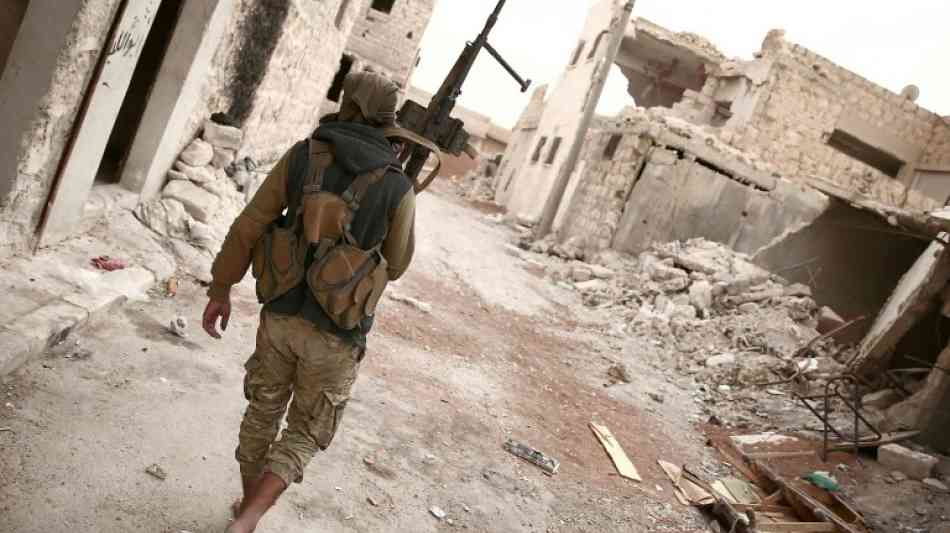 Syrien: Terror-Rebellen feuern Granaten aus der Pufferzone in Idlib
