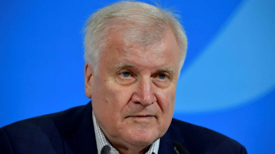 Seehofer gegen zu schnelles Lockern der Ausgangsbeschränkungen