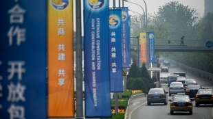 China verteidigt "Neue Seidenstraße" 