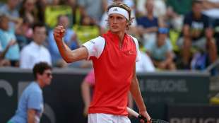 Tennis in Hamburg: Zverev erreicht Halbfinale am Rothenbaum - Thiem raus