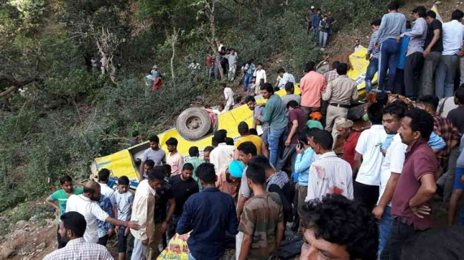 Himachal Pradesh: Mindestens 30 Tote bei Schulbus-Ungl