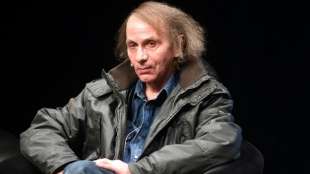 Starautor Michel Houellebecq in französische Ehrenlegion aufgenommen