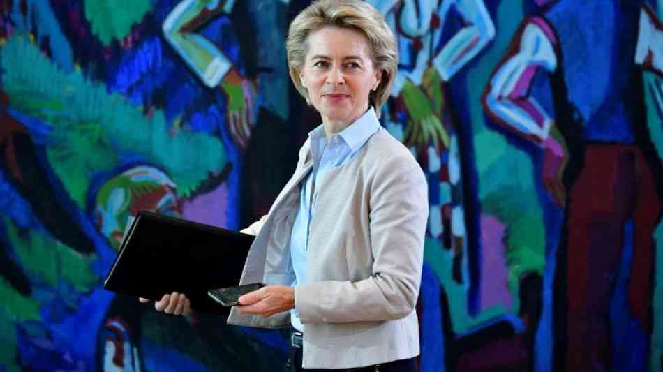 Bundeswehr: Von der Leyen besorgt 