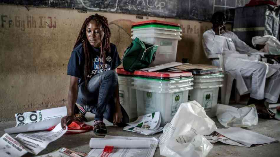 Präsidentschafts- und Parlamentswahlen in Nigeria begonnen