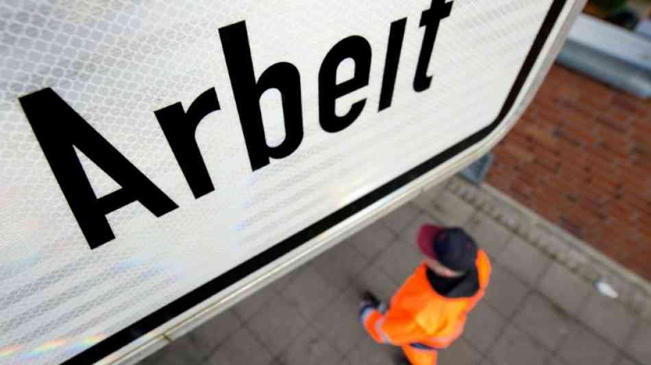 Herbstbelebung drückt Arbeitslosenzahl auf neues Rekordtief