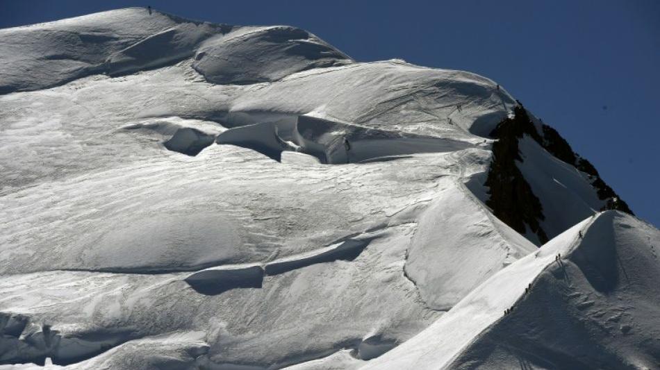 Zwei deutsche Bergsteiger in französischen Alpen erfroren
