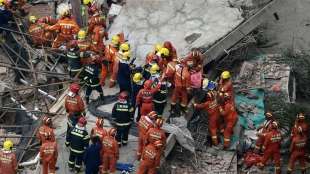 Mindestens sieben Tote bei Gebäudeeinsturz in China