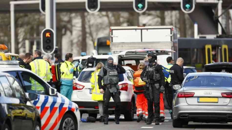 Drei Tote bei mutmaßlich "terroristischem" Angriff in Utrecht