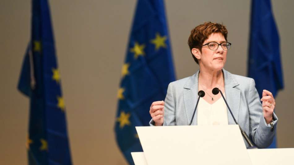 Kramp-Karrenbauer erstmals bei Treffen der EU-Verteidigungsminister