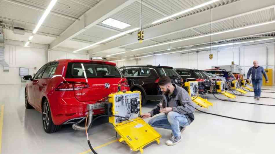 EU-Automarkt auch im Oktober schwach - Zahl der Neuzulassungen gesunken