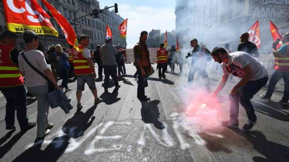 Demonstrationen und Streiks bei Protesttag gegen Macrons Arbeitsmarktreform