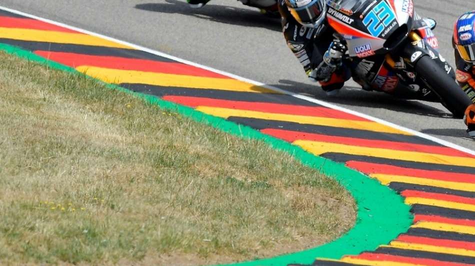 Schrötter stürmt am Sachsenring auf das Podium