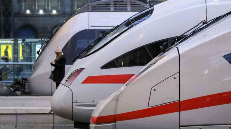  Bahnverkehr läuft nach Streikende langsam wieder an