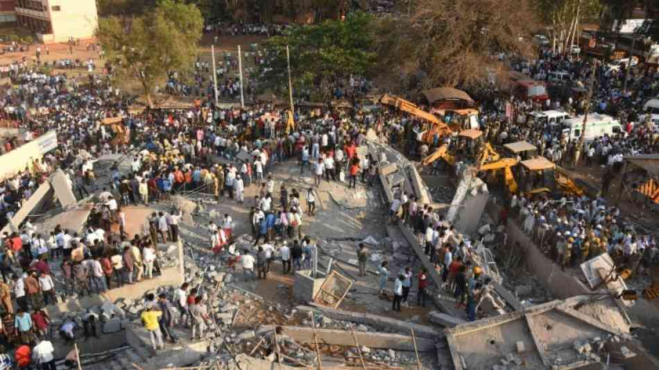 Mehr als 62 Stunden nach Gebäudeeinsturz in Indien Überlebender gerettet