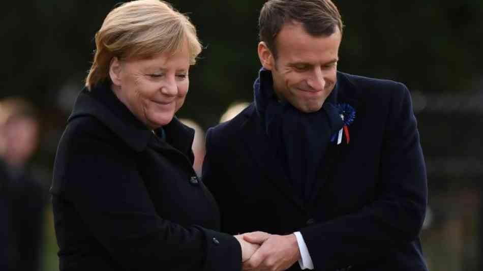 Merkel und Macron erinnern an symbolträchtigem Ort an Waffenstillstand von 1918