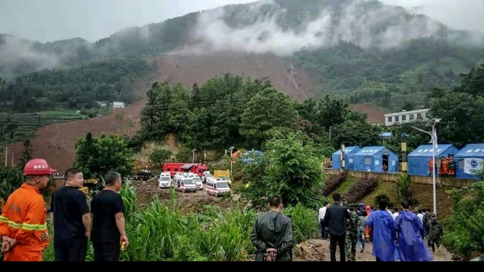 Mindestens 13 Tote und 35 Vermisste nach Erdrutsch in China 