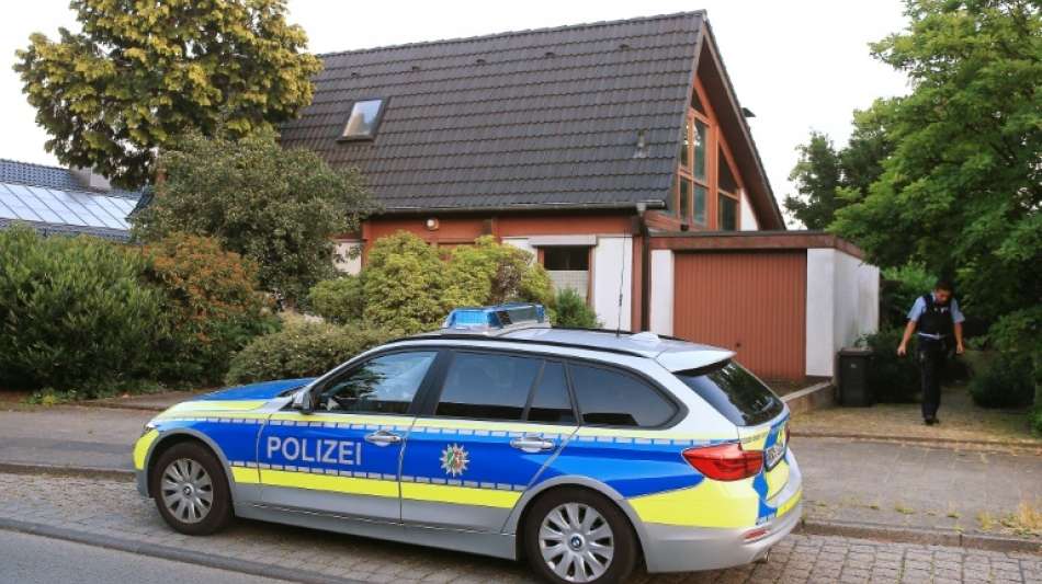 Einsatz bei 83-jährigem Hausaufgabenbetreuer aus Wuppertal wegen Kinderpornos