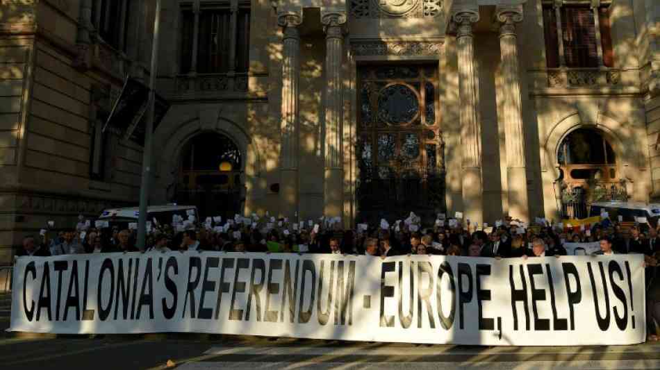 Spanien: Barcelonas Bürgermeisterin fordert Vermittlung der EU