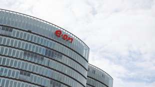 Eon gibt Geschäft mit erneuerbaren Energien an RWE ab