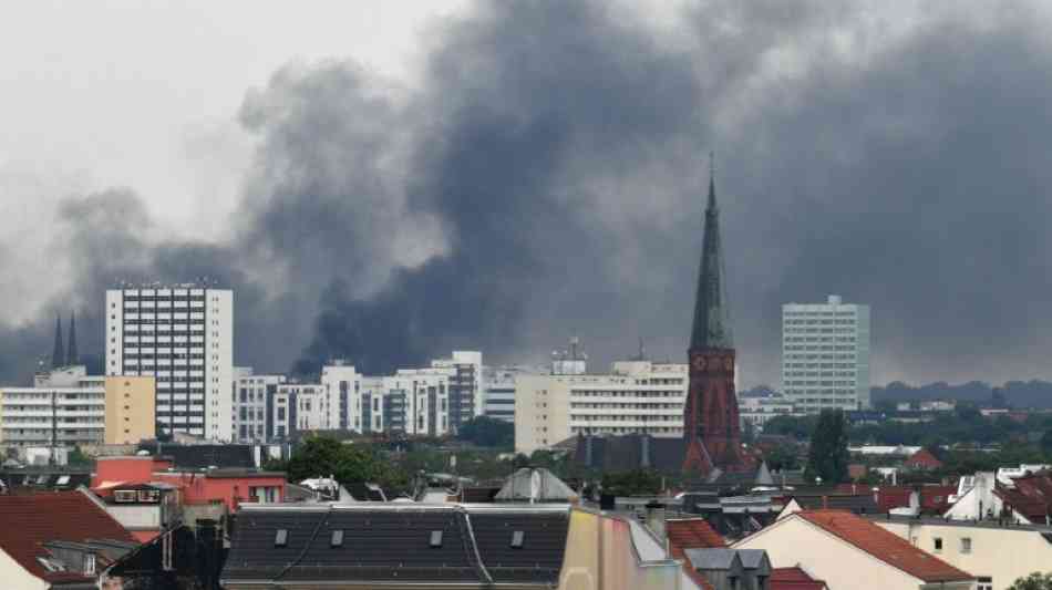 G20-Randalierer wegen gewalttätigem Aufmarsch in Hamburg vor Gericht