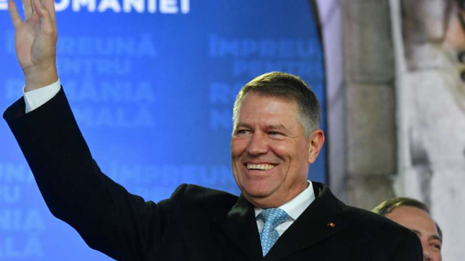 Rumäniens Präsident Iohannis mit großer Mehrheit im Amt bestätigt
