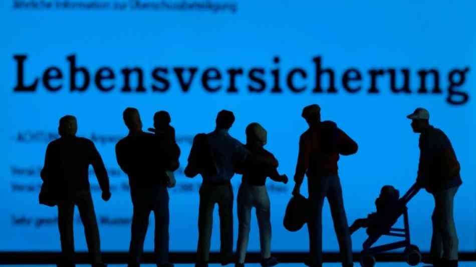 Verbraucherschützer warnen vor "Erdbeben in deutscher Versicherungslandschaft"