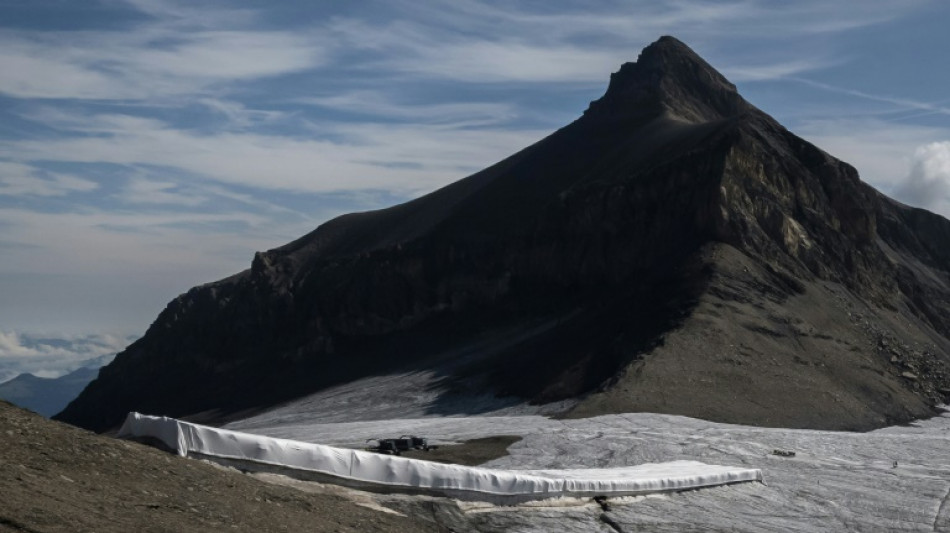 Swiss mountain pass ice to melt completely within weeks