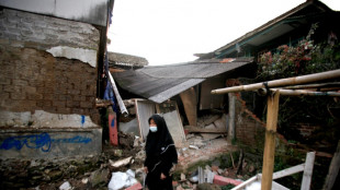 Mehr als 160 Tote bei Erdbeben auf indonesischer Insel Java