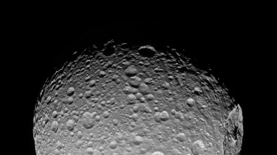 O oceano escondido em Mimas, a lua gelada de Saturno