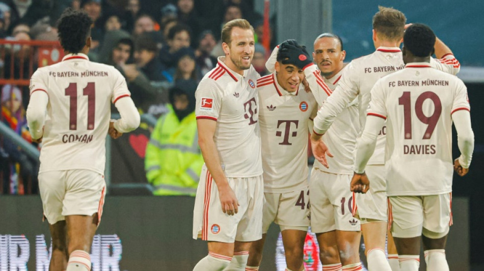 Bayern vence St Pauli e se mantém líder isolado no Alemão