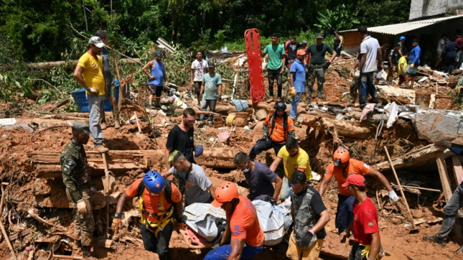 Au Brésil, les sinistrés pleurent leurs morts après une tempête apocalyptique