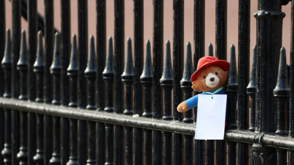 El oso Paddington, convertido en símbolo de los homenajes a Isabel II