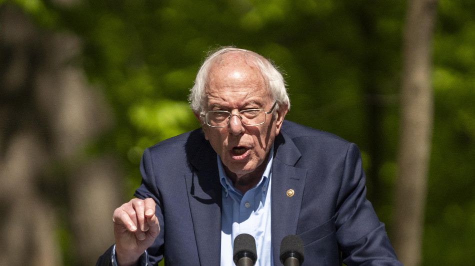 Bernie Sanders si schiera con gli studenti contro guerra a Gaza