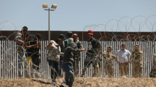 EUA tem 24.000 agentes na fronteira com o México em antecipação ao caos
