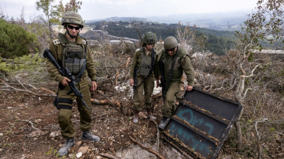 Exército de Israel leva jornalistas a zona de operações no sul do Líbano