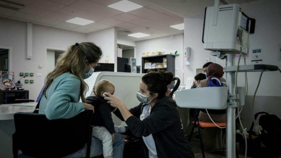 Bronchiolite: les hospitalisations au plus haut depuis 10 ans, selon Santé publique France